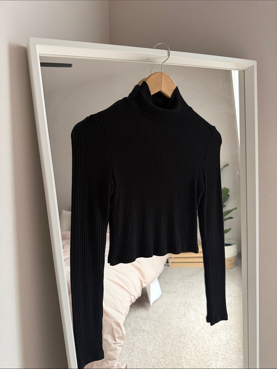 Reformation Tops - Reformation Black Ribbed Mock Neck Long Sleeve Top